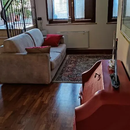 Casa Elisabetta Διαμέρισμα Πεσκιέρα ντελ Γκάρντα