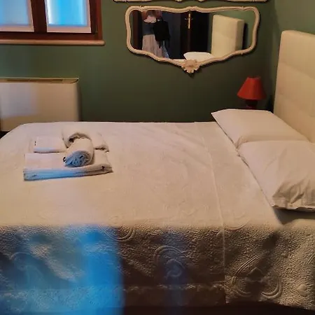 Casa Elisabetta Πεσκιέρα ντελ Γκάρντα